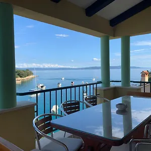 Villamar Beachfront With Free Private Parking Appartamento Rabac